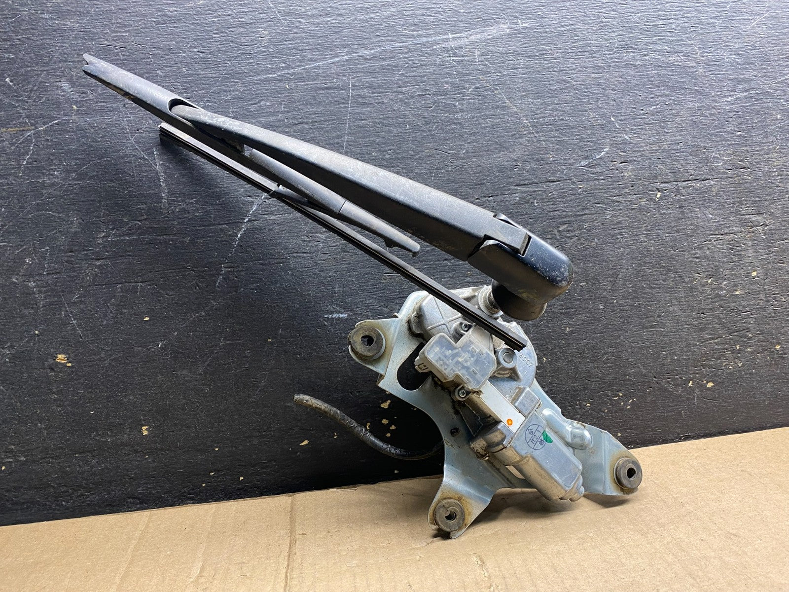 2011 to 2017 Nissan Quest Rear Wiper Motor AB03880