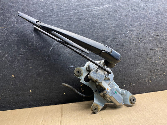 2011 to 2017 Nissan Quest Rear Wiper Motor AB03880