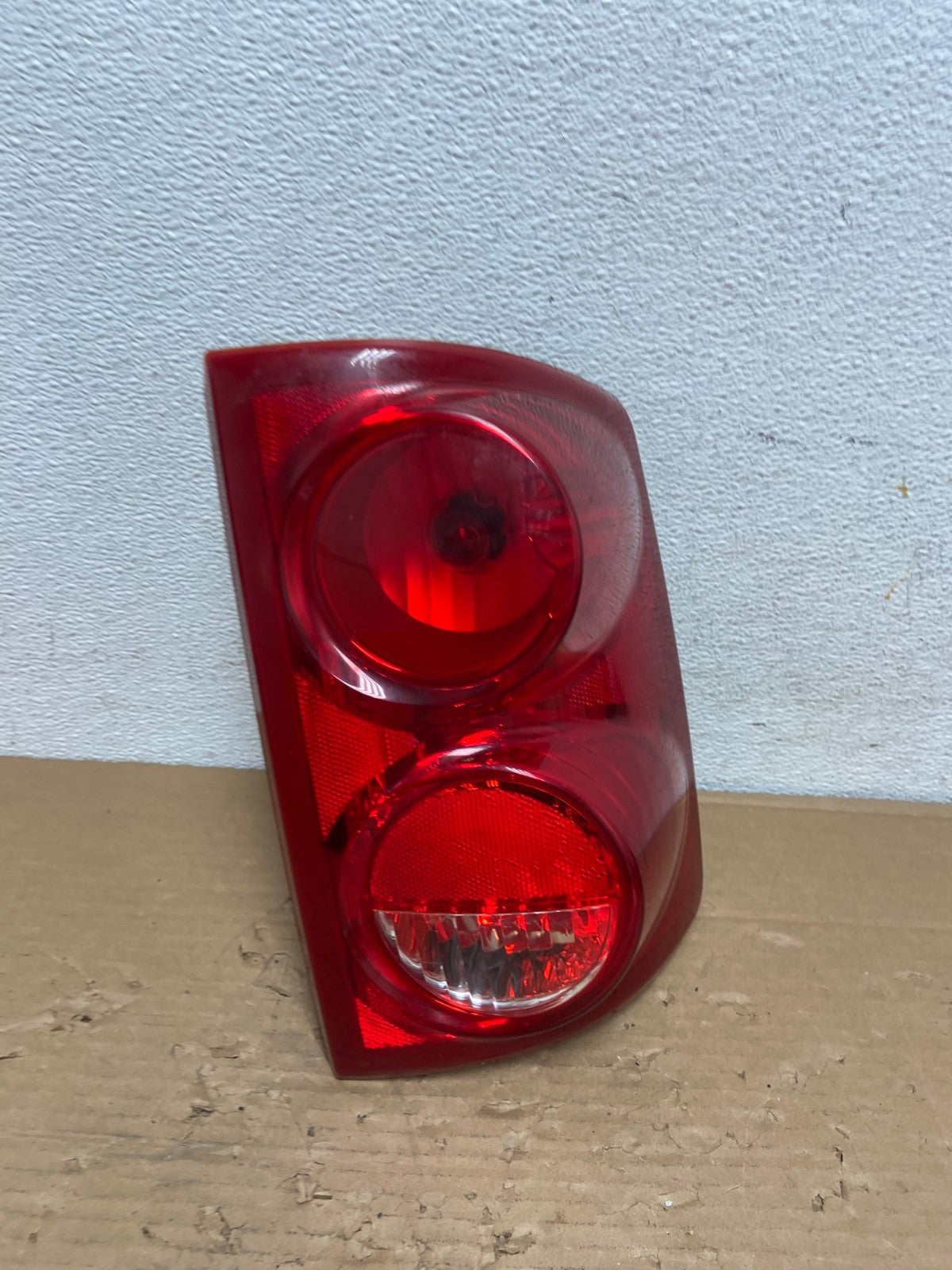 2005-2011 Dodge Dakota Right Passenger Rh Side Tail Light DEPO AD4314 LK2