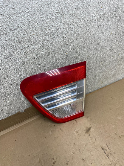 2006 - 2009 Mercury Milan Right Passenger Rh Side Tail Light Inner U1041 DW2
