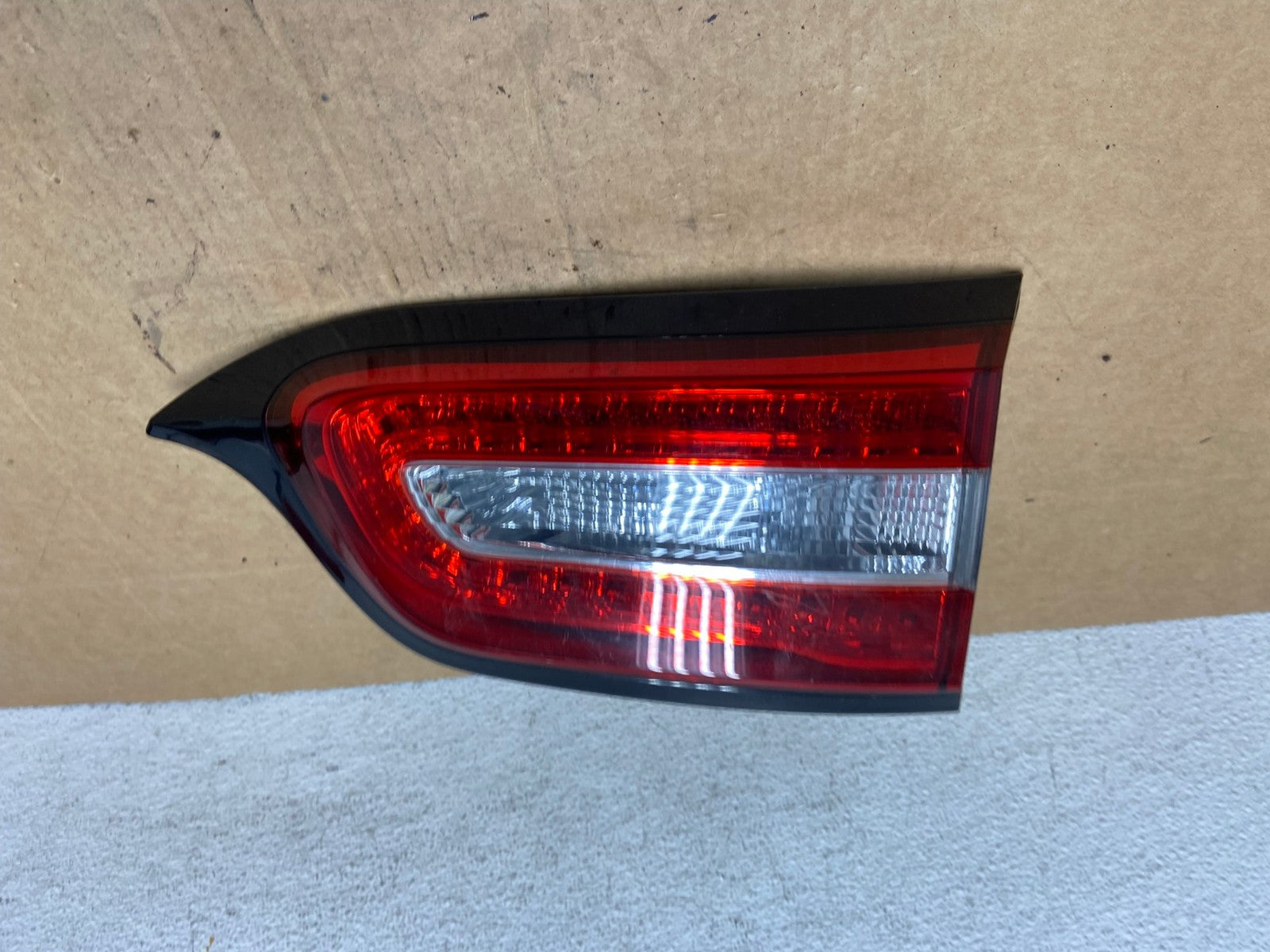 2014 to 2018 Jeep Cherokee Right Passenger Rh Inner Tail Light AD6008 LK0
