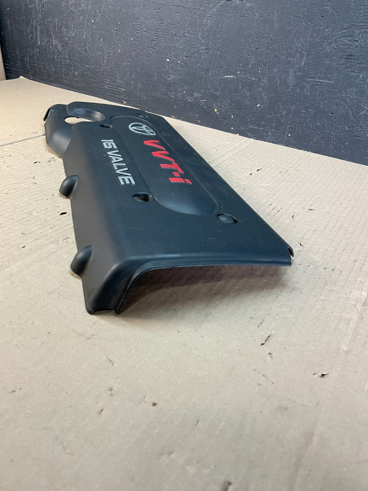 2007 to 2011 Toyota Camry Engine Cover AD8709 DW3
