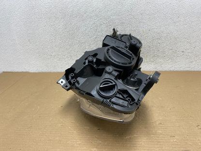 2008 to 2011 Mercedes Benz C-CLASS Right Passenger Side Headlight AH0554 DW4