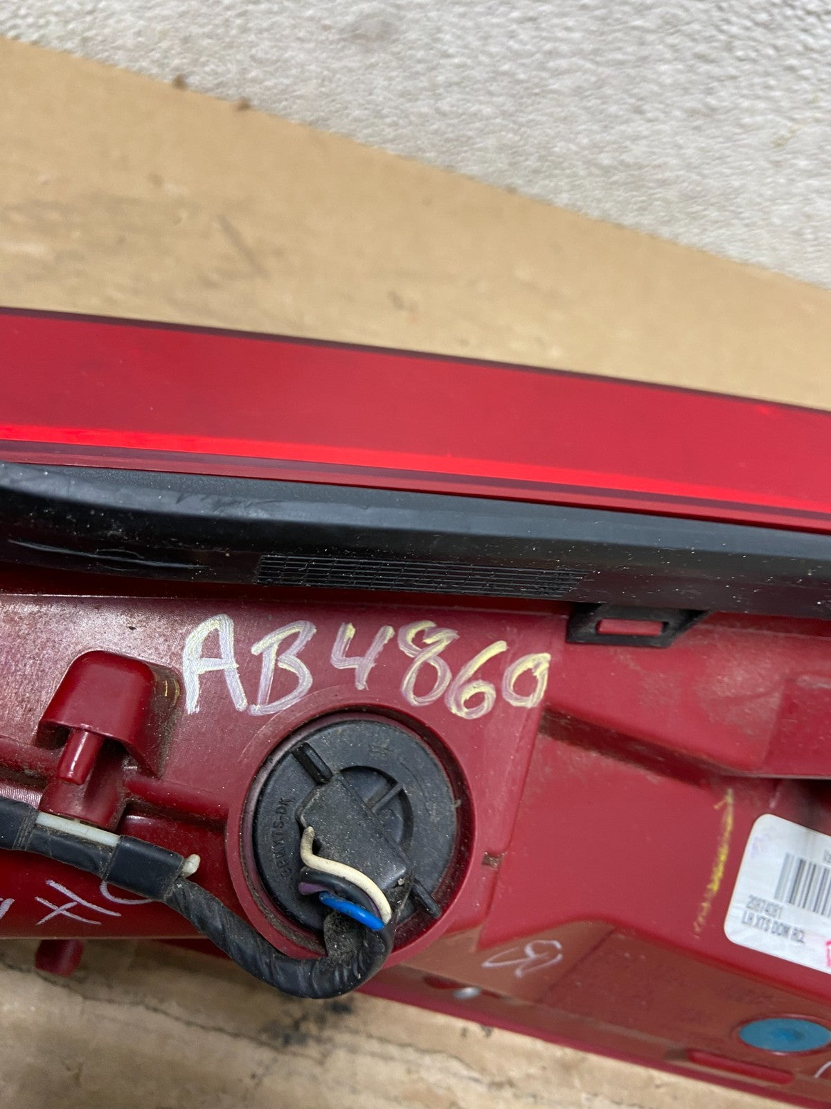 2013 to 2017 Cadillac XTS Left Driver LH Tail Light AB4860 DW6