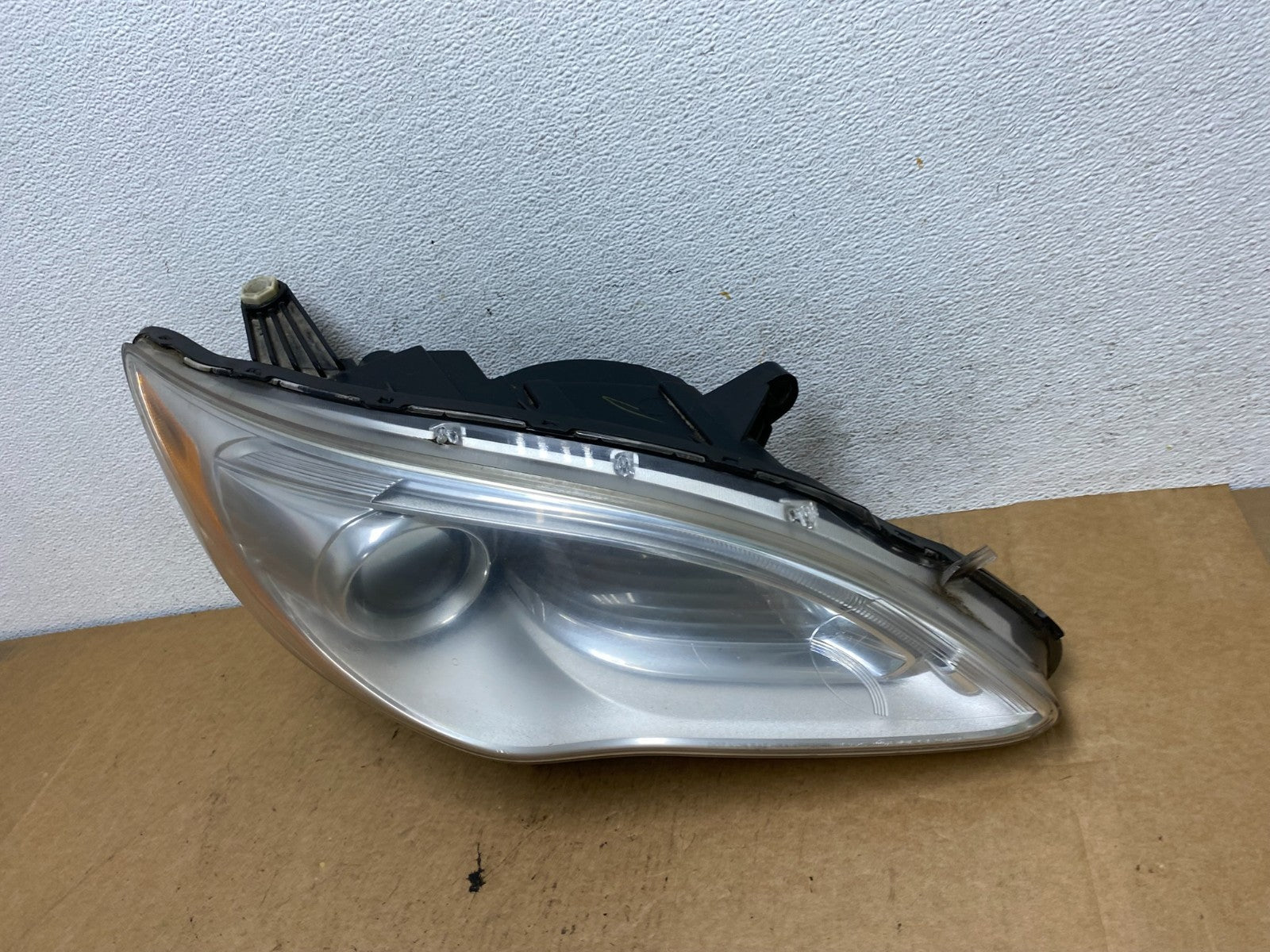 2011 2012 2013 2014 Chrysler 200 Right Passenger Halogen Headlight AE3289 DW1