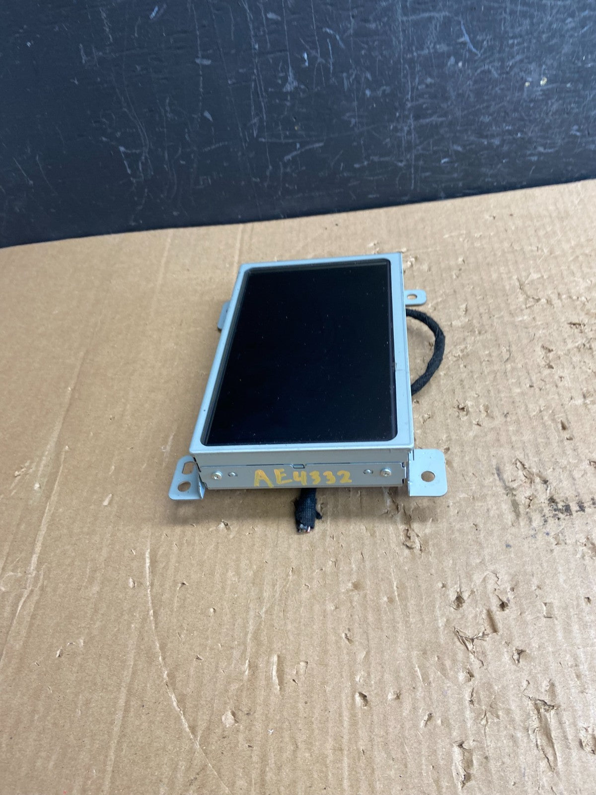 2010 - 2011 Chevrolet Equinox Radio Display Screen Information Dash Oe AE4332 DW2