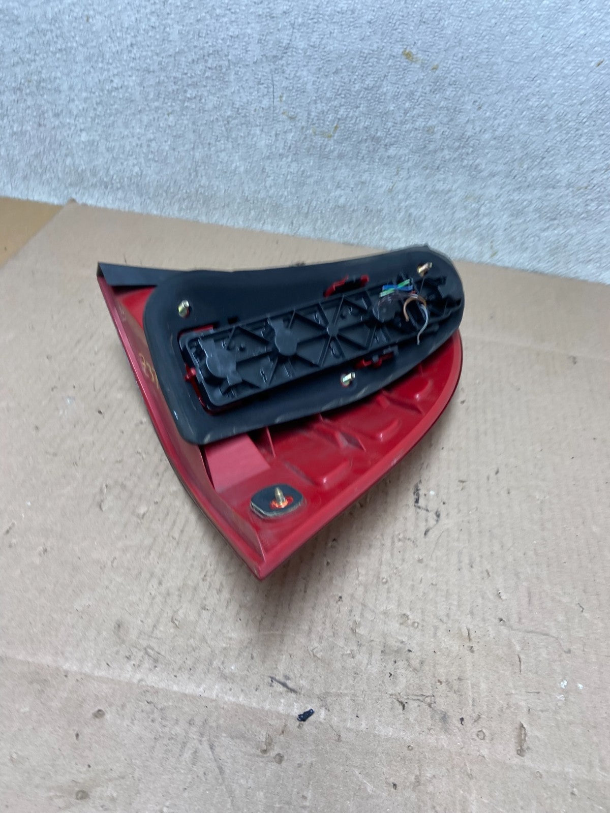 2003 to 2004 Mercedes W203 C-Class Left Driver LH Tail Light Z3787 DW3