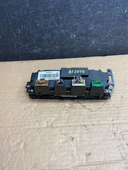 2007-2011 GMC Yukon Tahoe Automatic Climate Temperature Temp Control AF2075 DW4