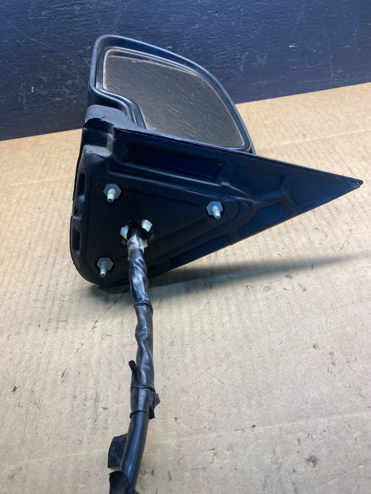 2003-2006 Chevrolet Tahoe Suburban Left Driver LH Turn Door Mirror AC4234 MS5