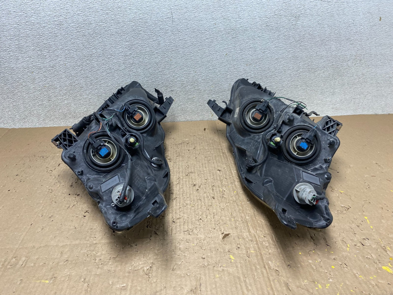 Sedan 2007 2008 2009 Nissan Altima Left+Right Set Headlights T8073 DW12