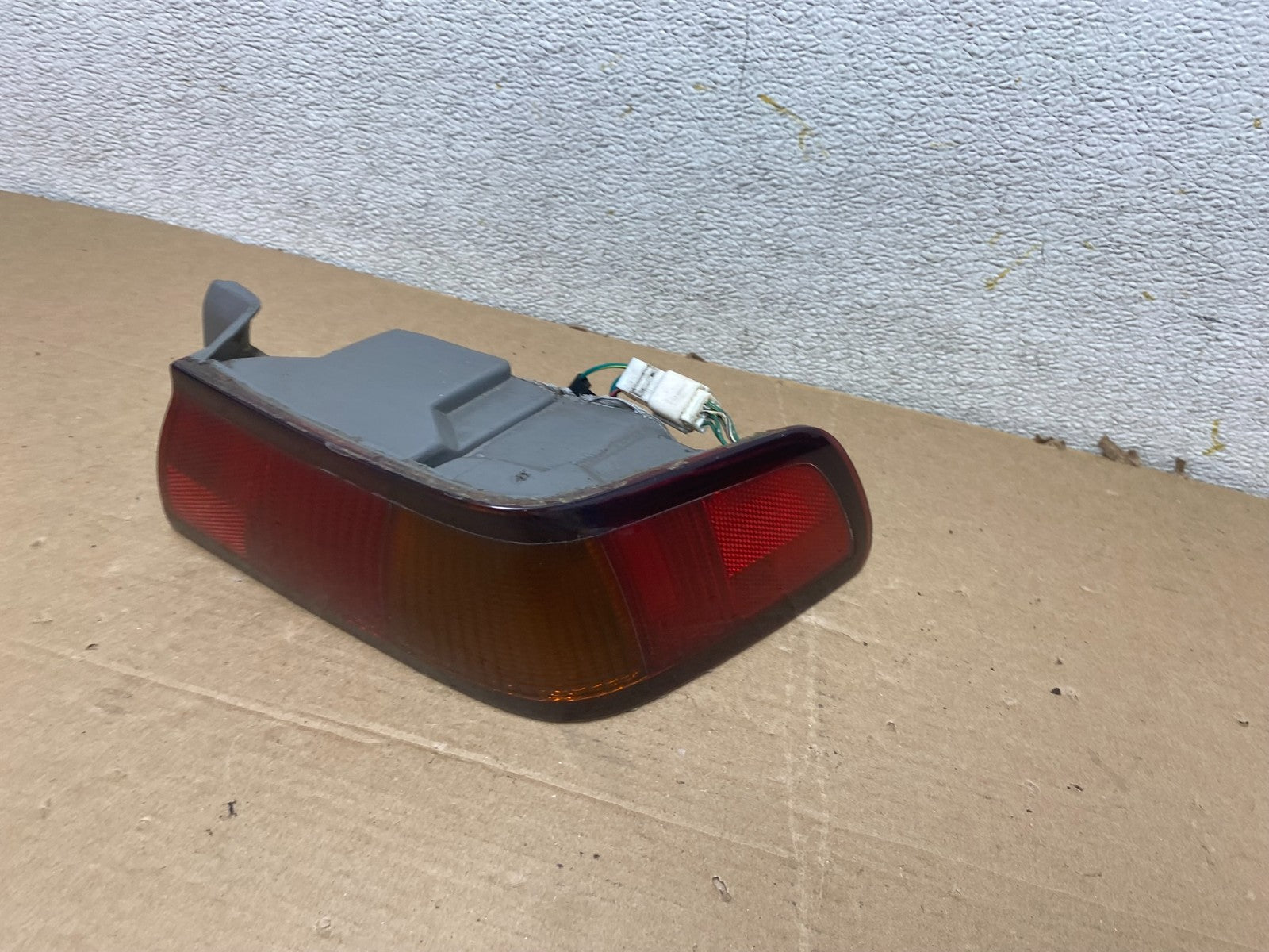 1997 1998 1999 Toyota Camry Tail Light Right Passenger Rh Side Oem Q8988 DW1