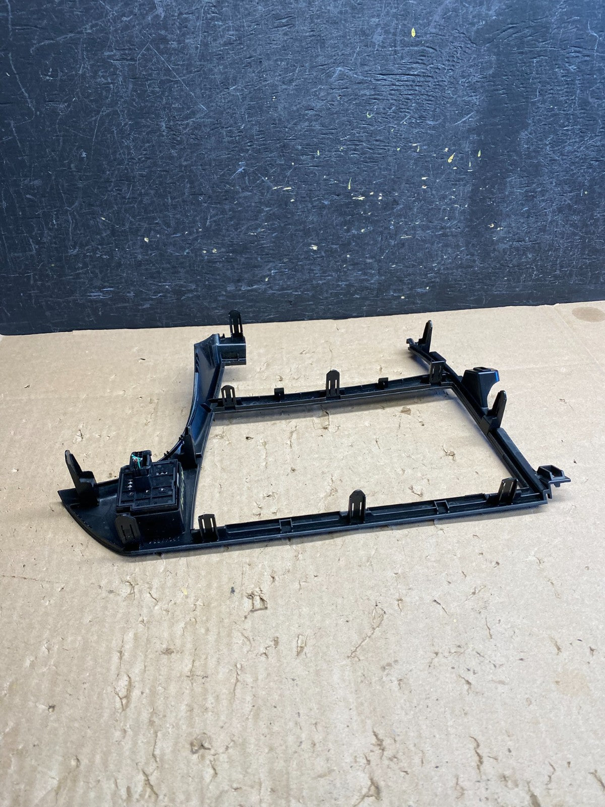 2010 to 2015 Toyota Prius Radio CD Player Screen Bezel Trim AJ1437 DG2