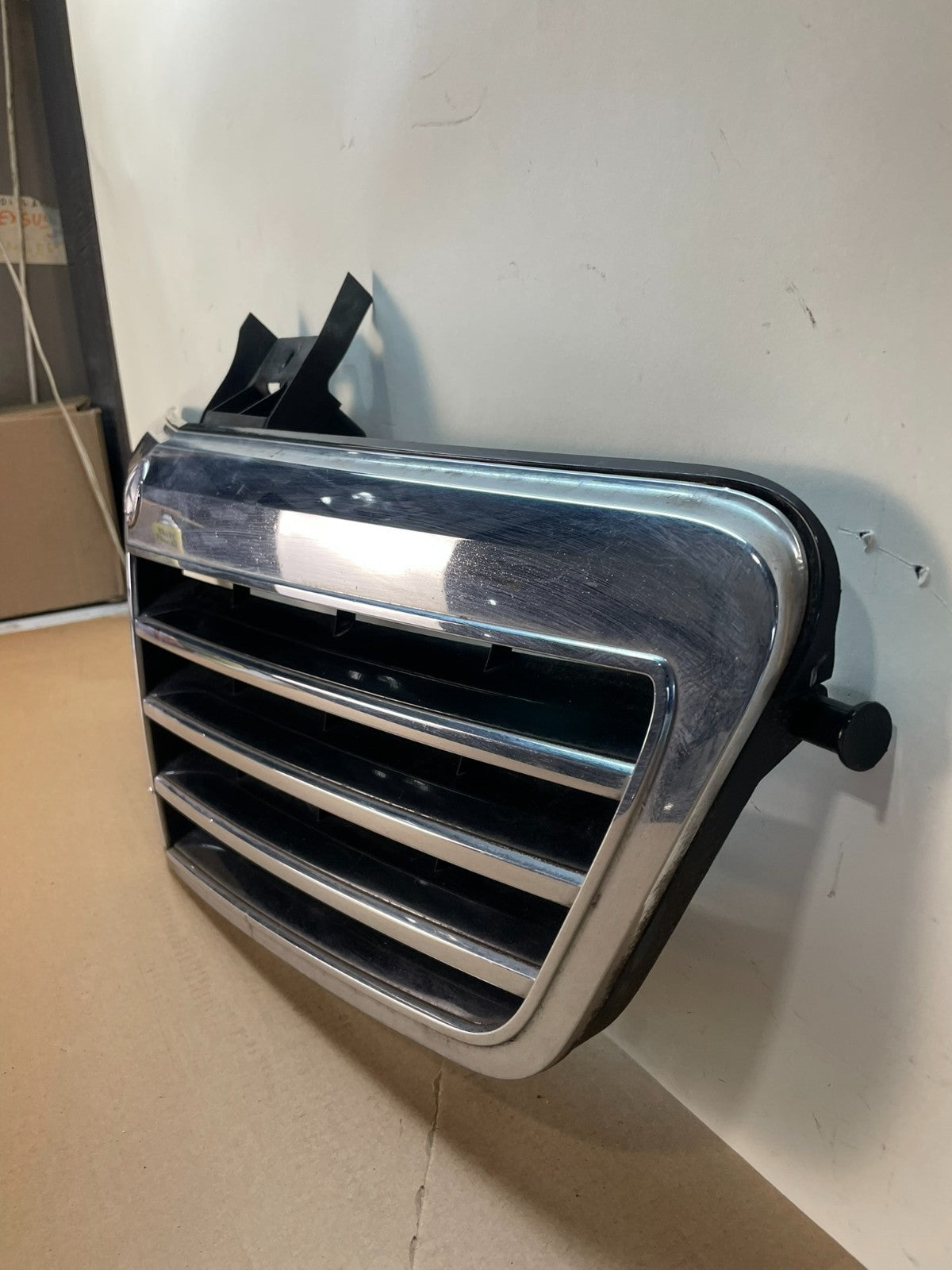 2007 to 2009 Mercedes Benz E-Class Front Upper Grill Grille AI3902 DG1