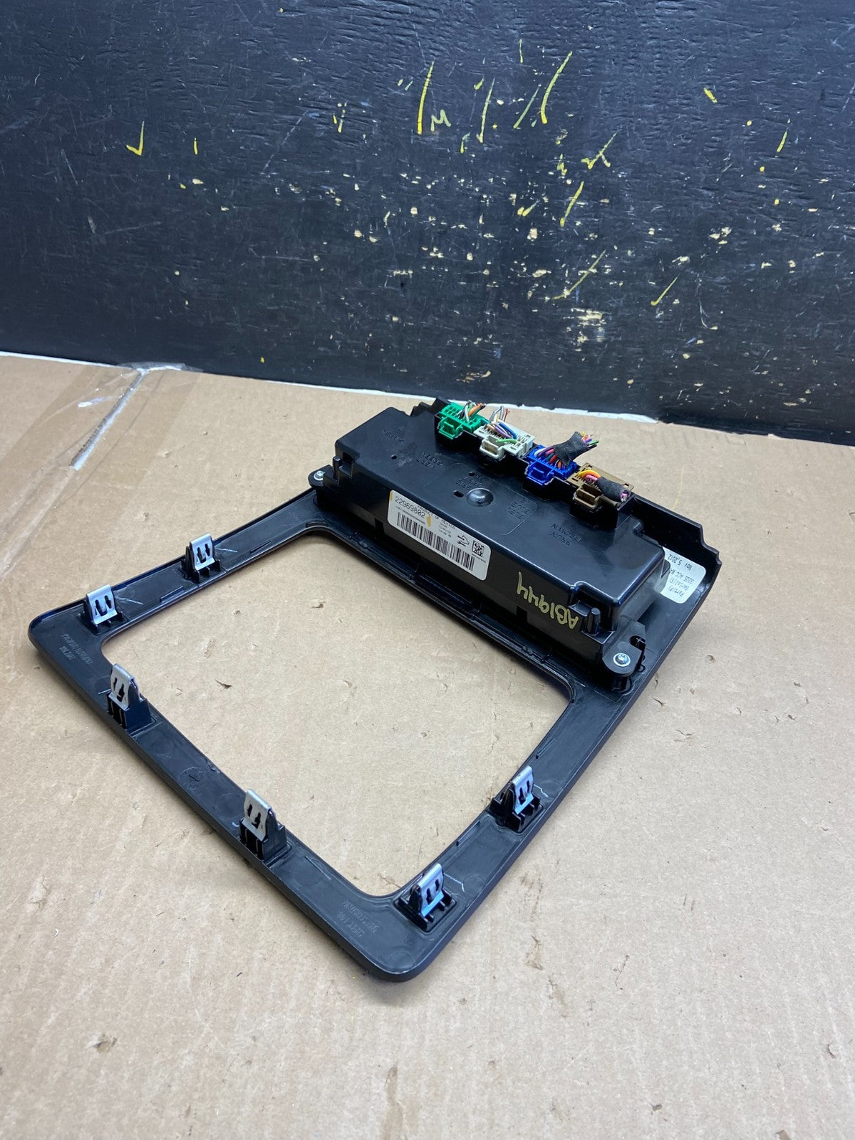 2013 to 2017 Chevrolet Traverse Radio Bezel Ac Heater Climate Control ab1944 DG4