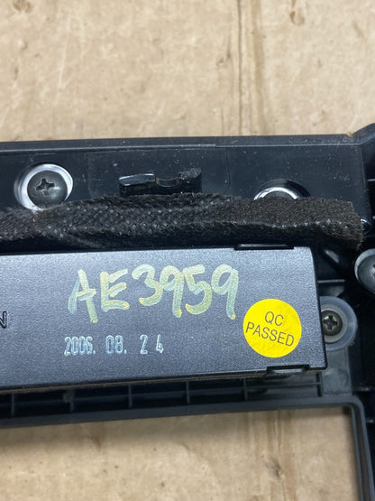 2007 to 2009 Hyundai Santa Fe Center Dashboard Radio Bezel Trim AE3959 DG7