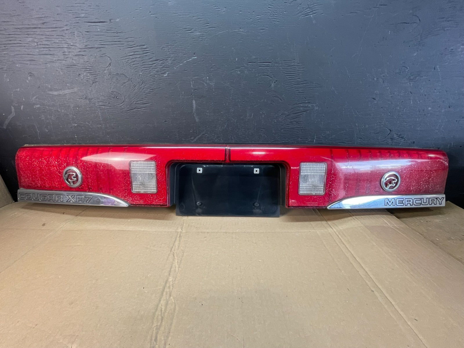 1994 1997 Mercury Cougar XR7 Rear Trunk Center Tail Light Panel ac5282 DG0