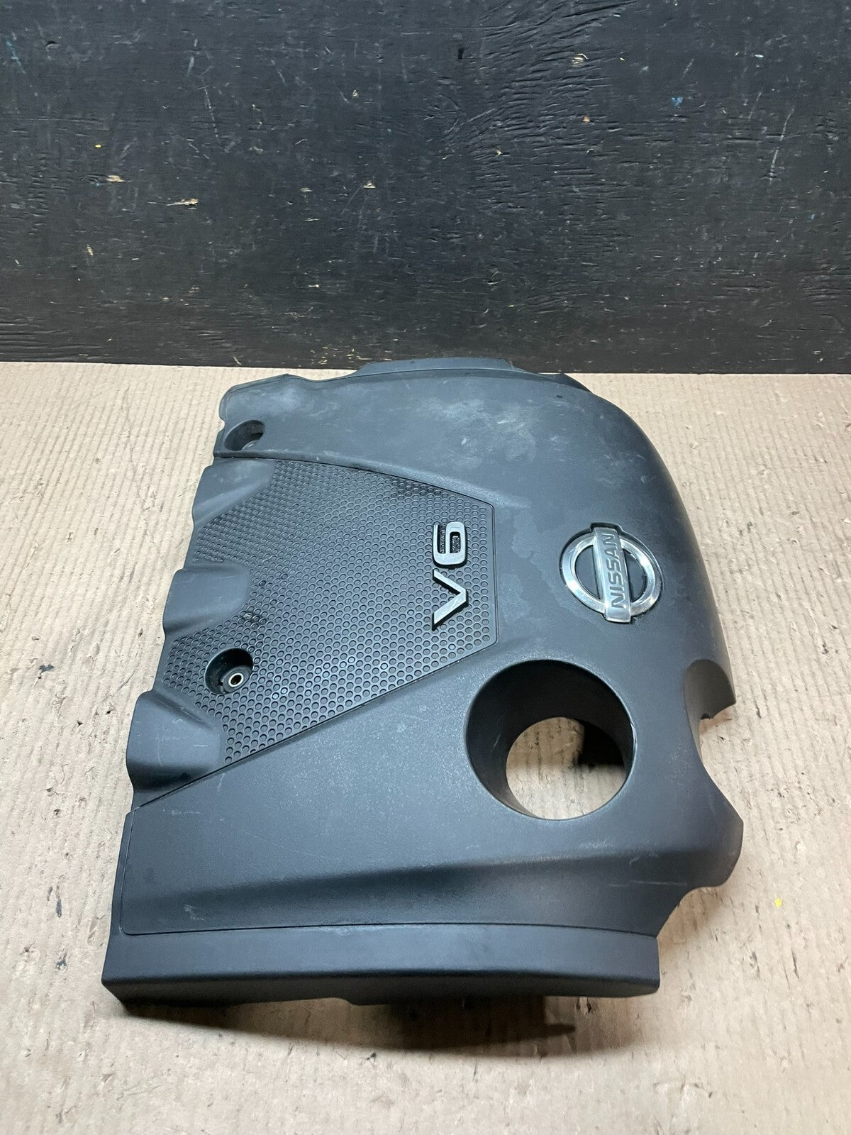 2009 to 2014 Nissan Maxima 3.5L Engine Motor Cover j3608 OEM DG2