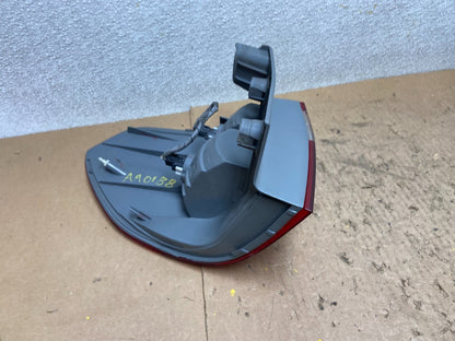 2005 2006 2007 Honda Odyssey Right Passenger RH Side Tail Light Oem AA0188 DW5