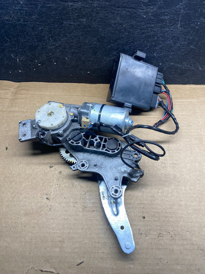 2009 to 2016 GMC Acadia Rear Trunk Liftgate Power Motor Actuator AH4947 DG1