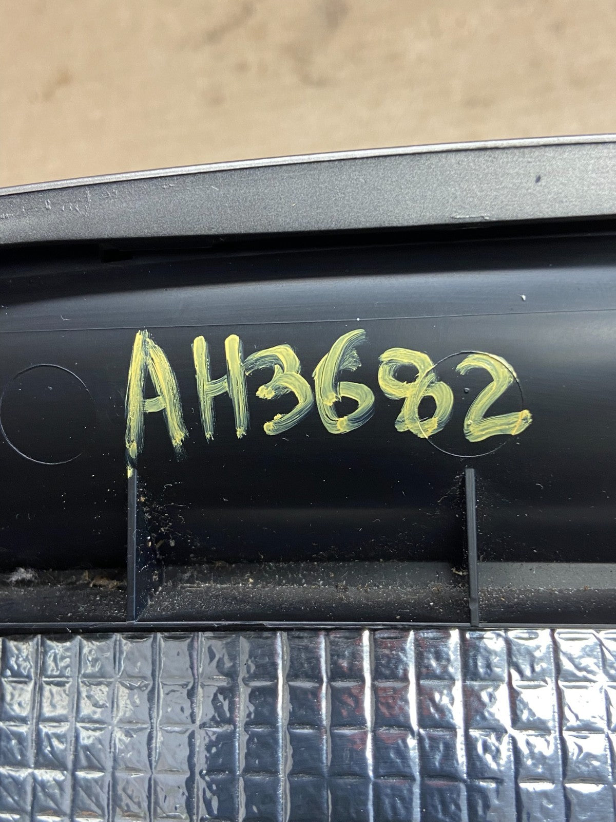 2010-2014 Subaru Legacy Outback Vent Radio Panel Trim Bezel AH3682 DG6