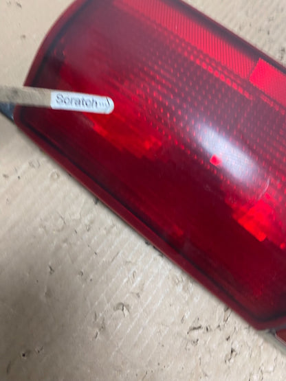 1996 - 1999 GMC Savana Express 1500 Van Left Driver Lh Tail Light Oem M9891 DW4