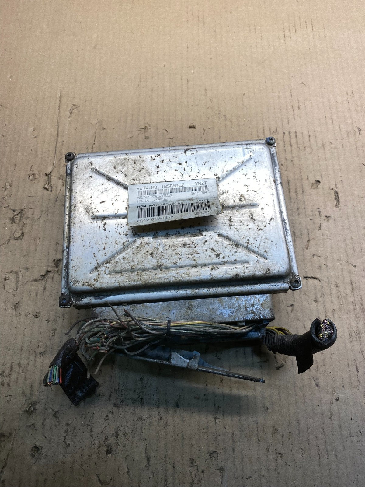 2003-2006 Chevrolet Tahoe Silverado Engine Control 12589463 ECM ECU AC0844 DG0