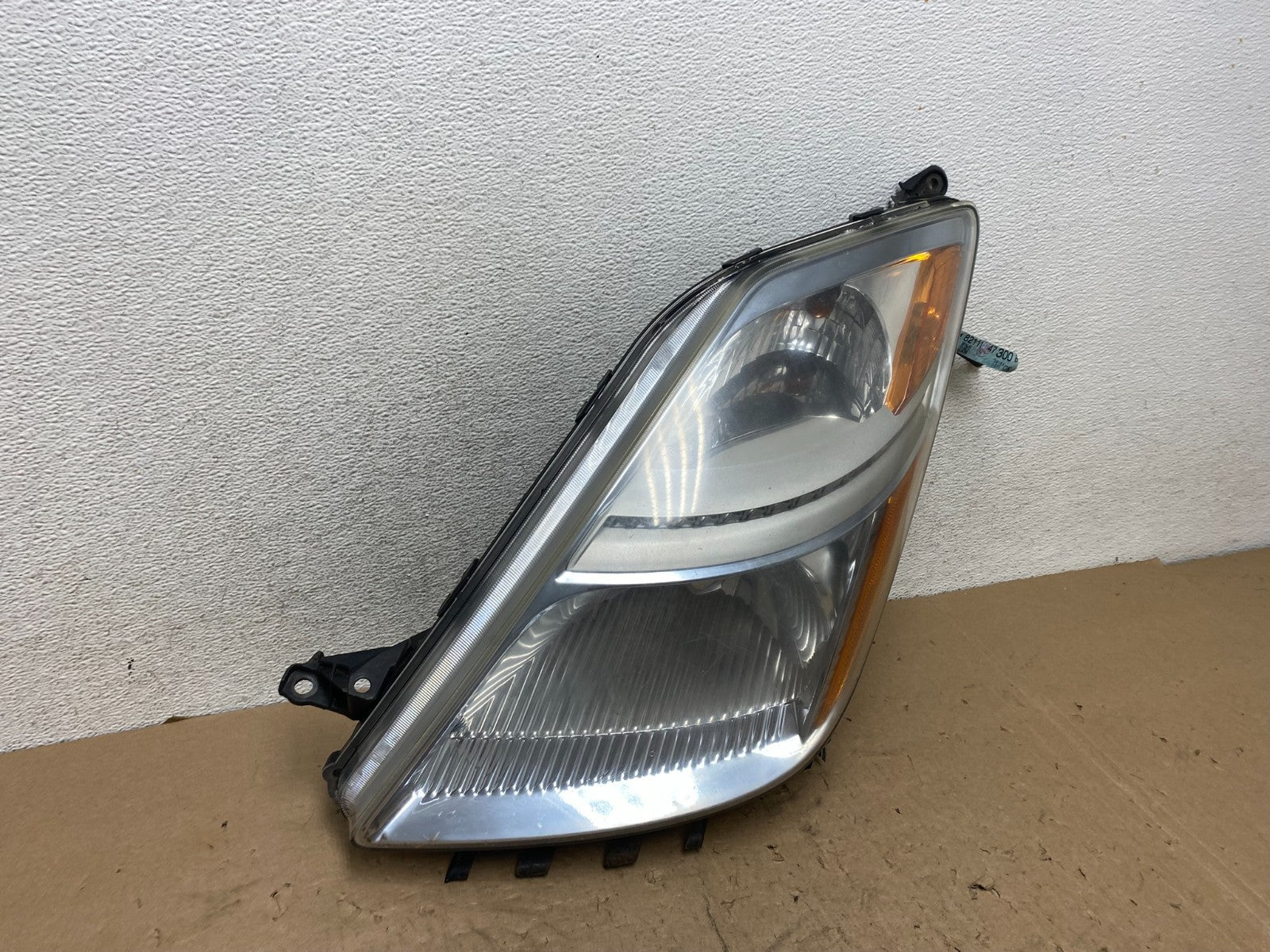 2006-2009 Toyota Prius Left Driver LH Side Blue Headlight Halogen AG5551 DW2