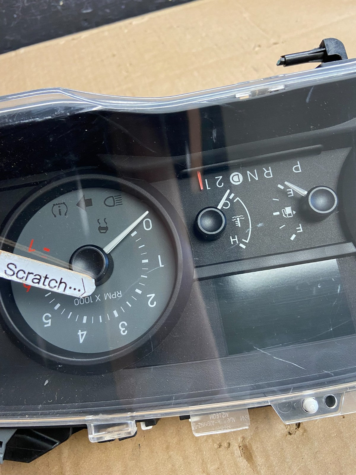 2008 Ford Crown Victoria Speedometer Cluster Gauge ad2158 DG3