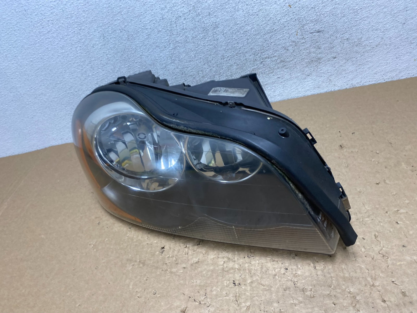 2003 to 2013 Volvo XC90 Right Passenger Rh Side Headlight Halogen AF8081 DW1