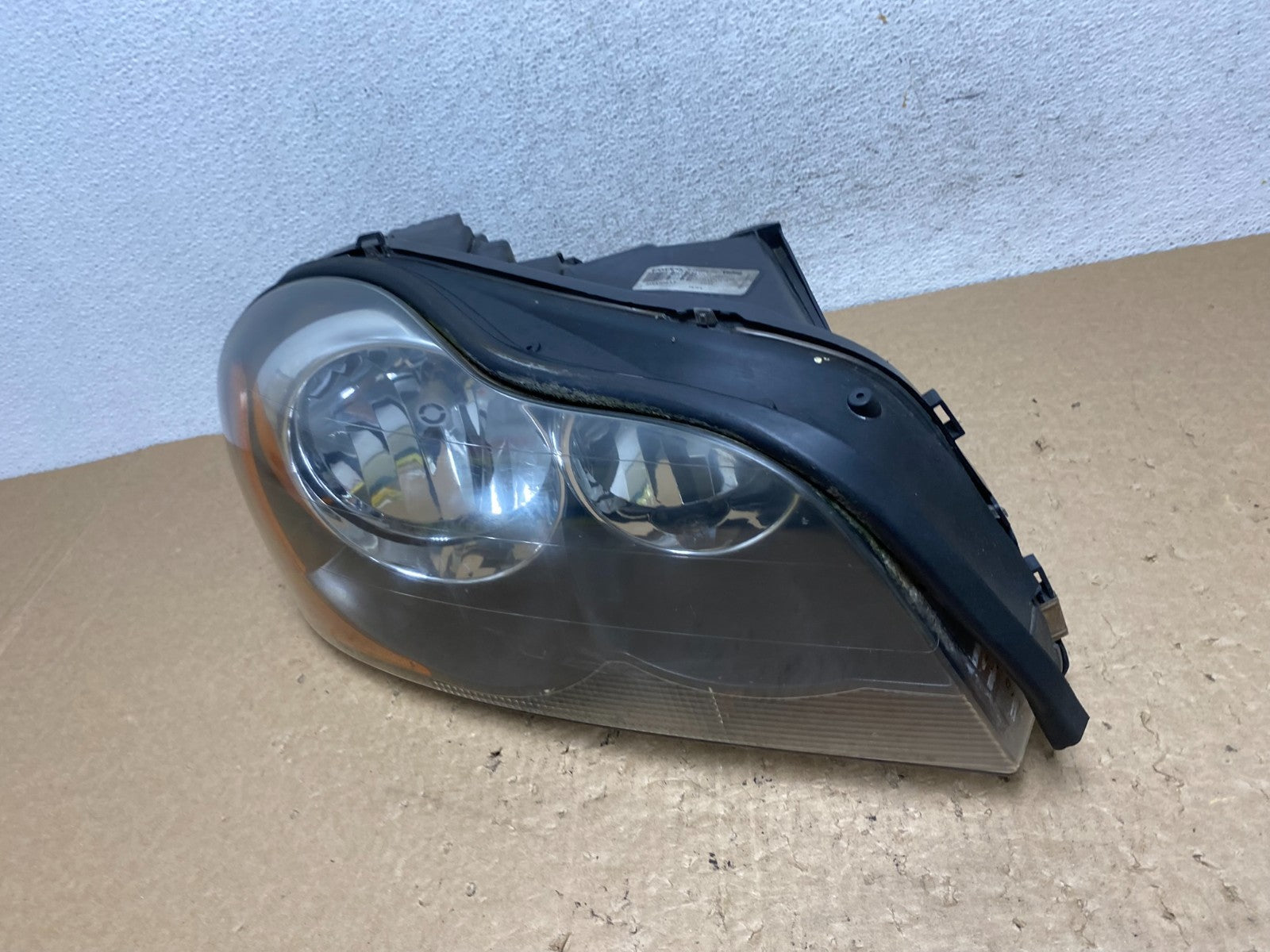 2003 to 2013 Volvo XC90 Right Passenger Rh Side Headlight Halogen AF8081 DW1