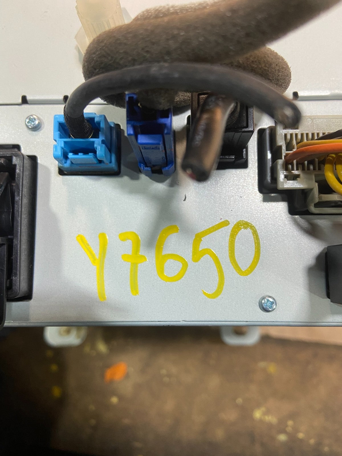2008 2009 2010 Cadillac CTS Am Fm Cd Player Radio Receiver OEM Y7650 DG7