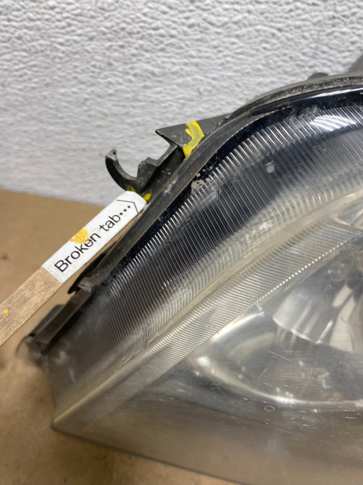 2001 2002 2003 Toyota Highlander Headlights Left+Right Side AC5820 DW8