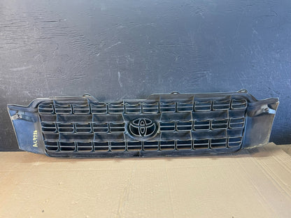 2001 - 2003 Toyota Highlander Front Upper Grille Grill With Emblem AC9726 DW4