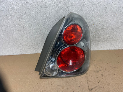 2005 to 2006 Nissan Altima Tail Light Right Passenger RH Side AG5621 LK0