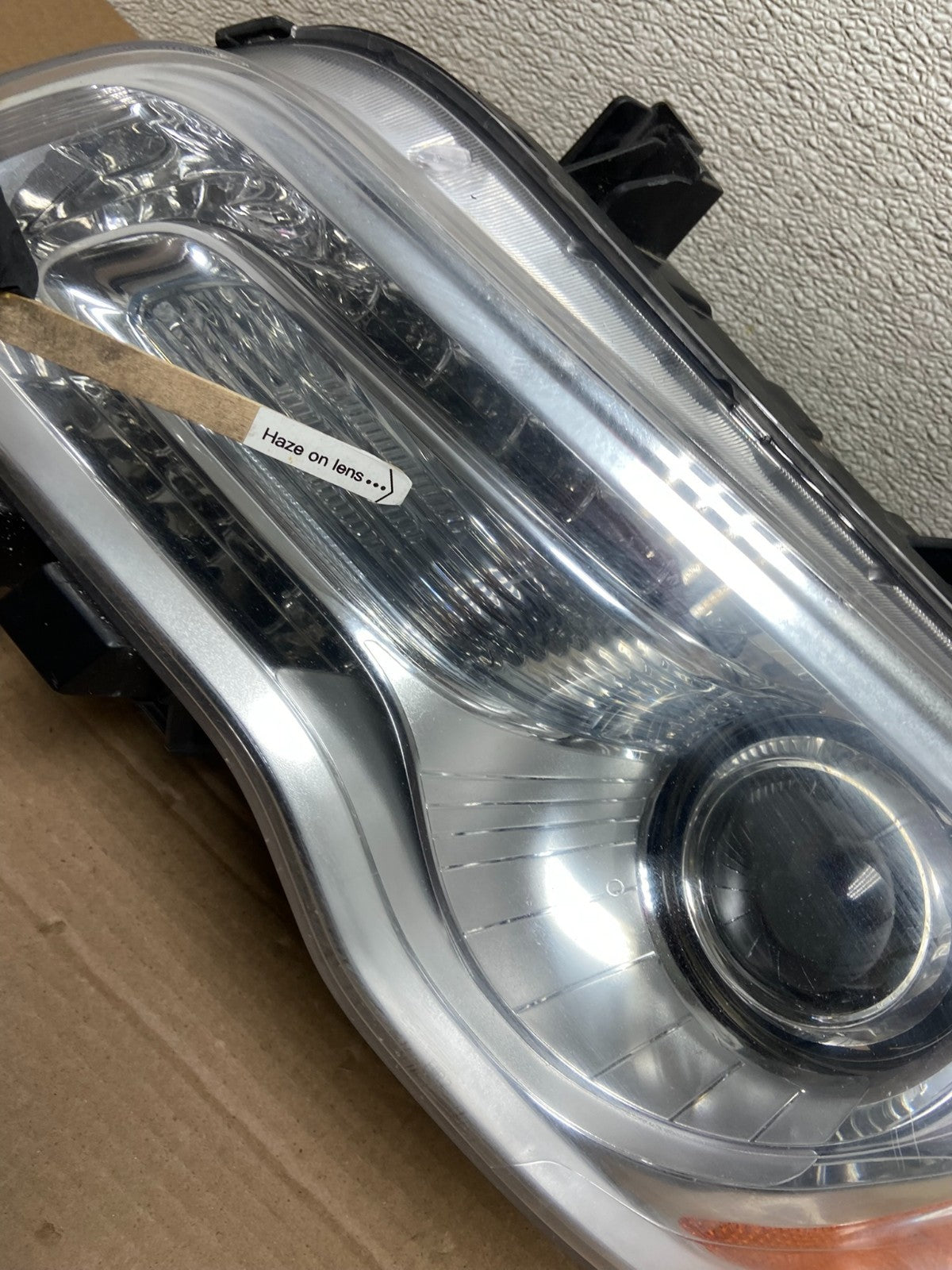 2011 to 2014 Chrysler 300 Left Driver LH Halogen Headlight OEM AB0981 DW4