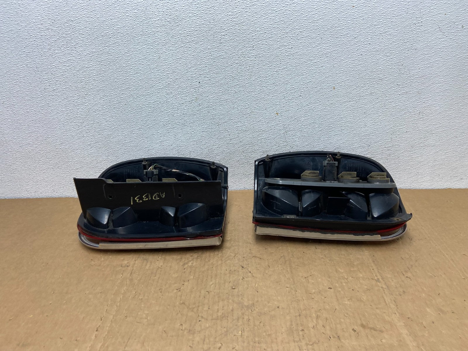 2002 2003 2004 Jeep Liberty Left+Right Side Tail Lights AD1331 DW6