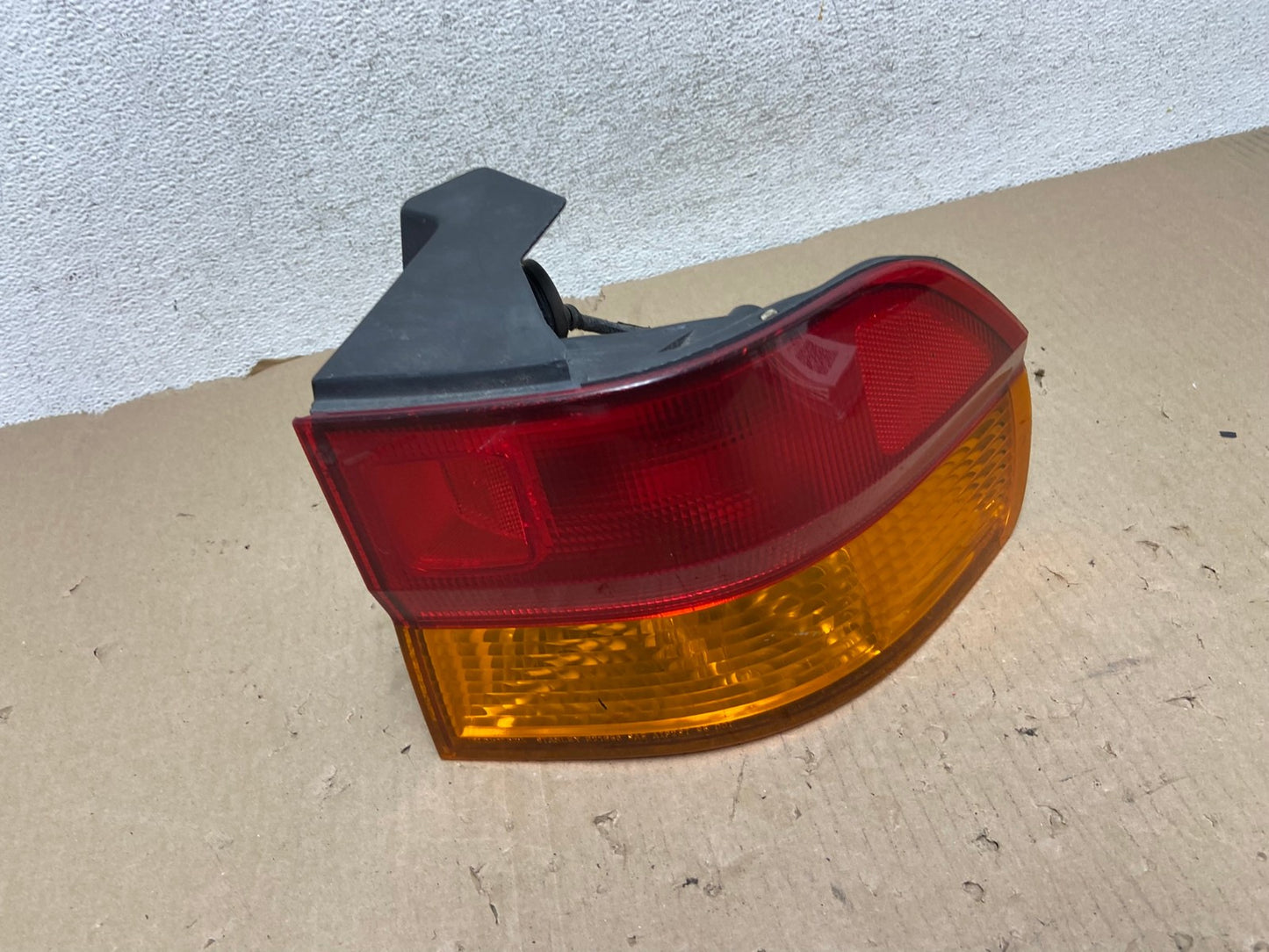 2002 2003 2004 Honda Odyssey Right Passenger Side Tail Light AG6943 LK0