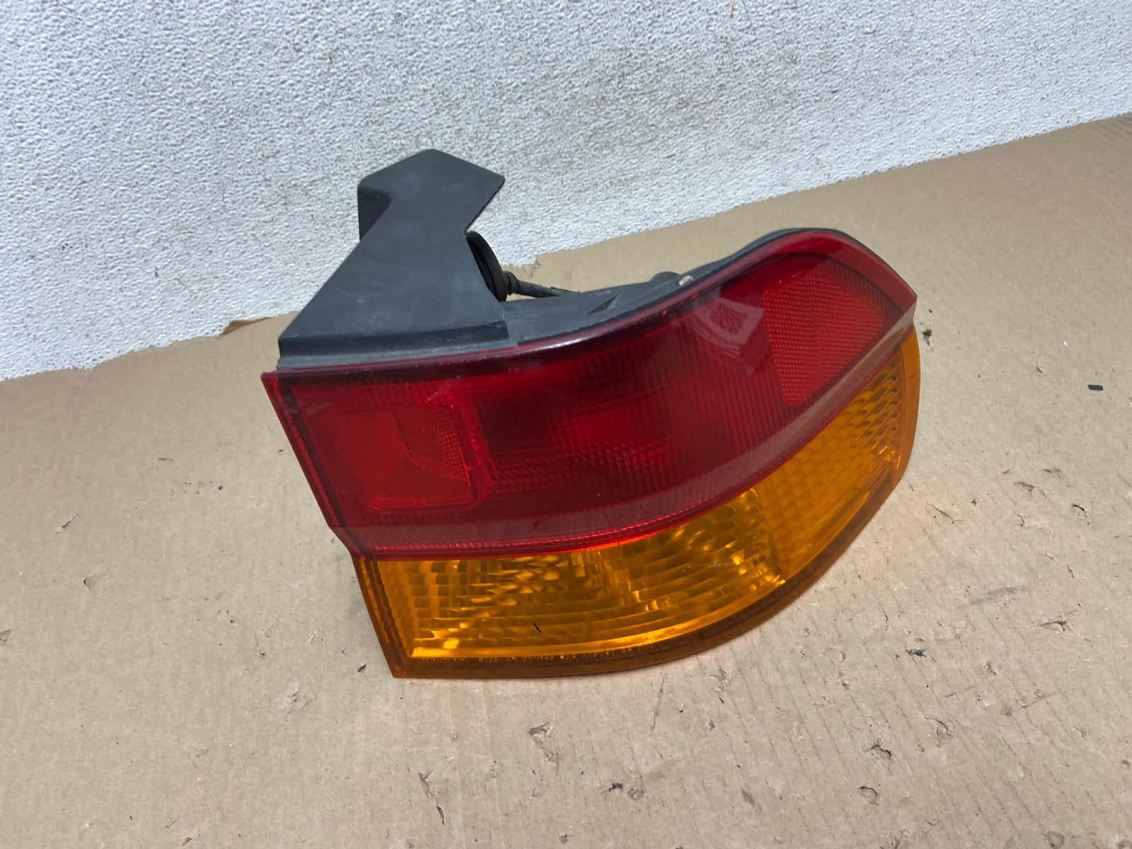 2002 2003 2004 Honda Odyssey Right Passenger Side Tail Light AG6943 LK0