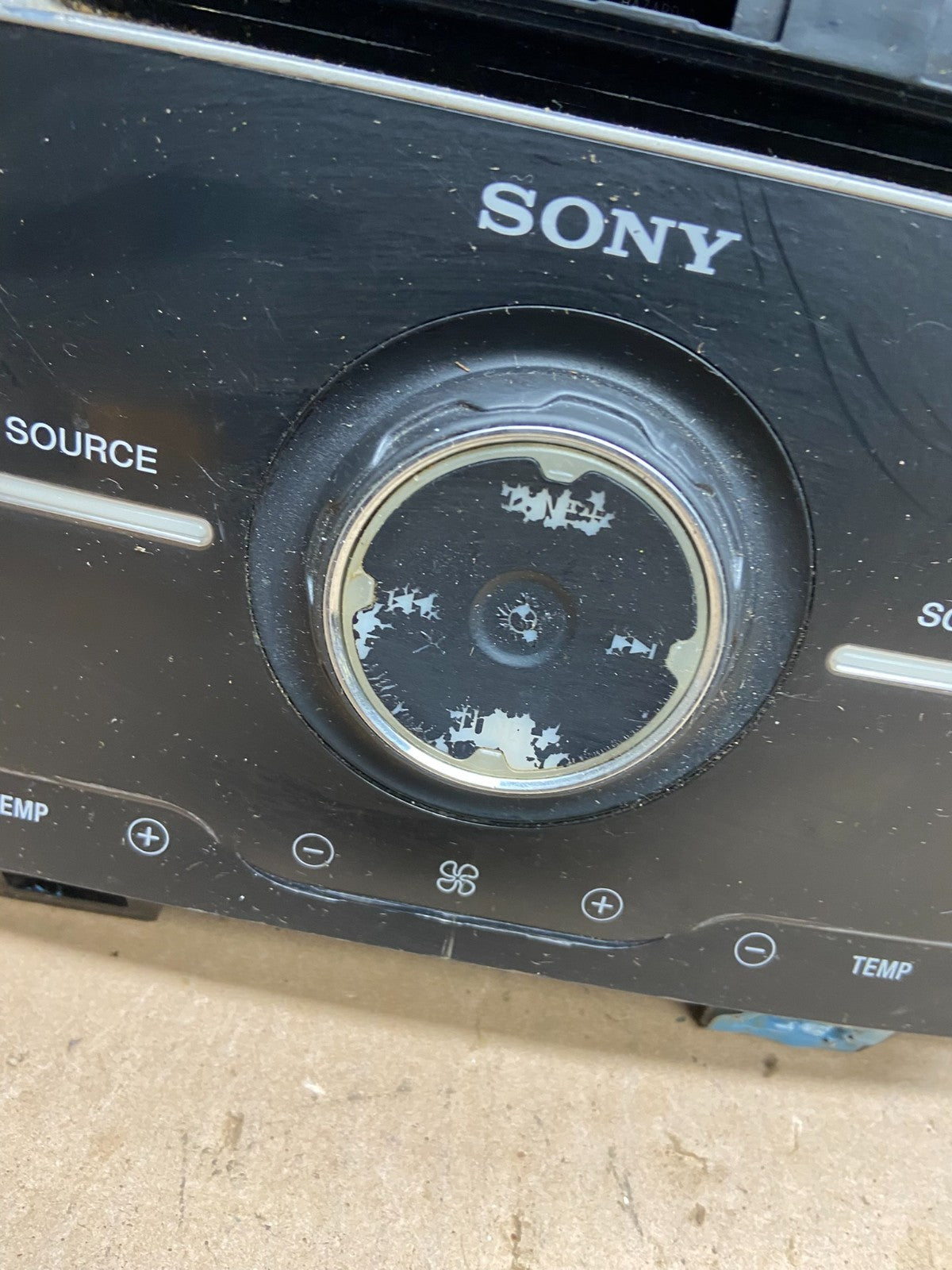 2011-2014 Ford Edge Heater Climate Control Radio CD Control Dash Bezel Z0227 DG1