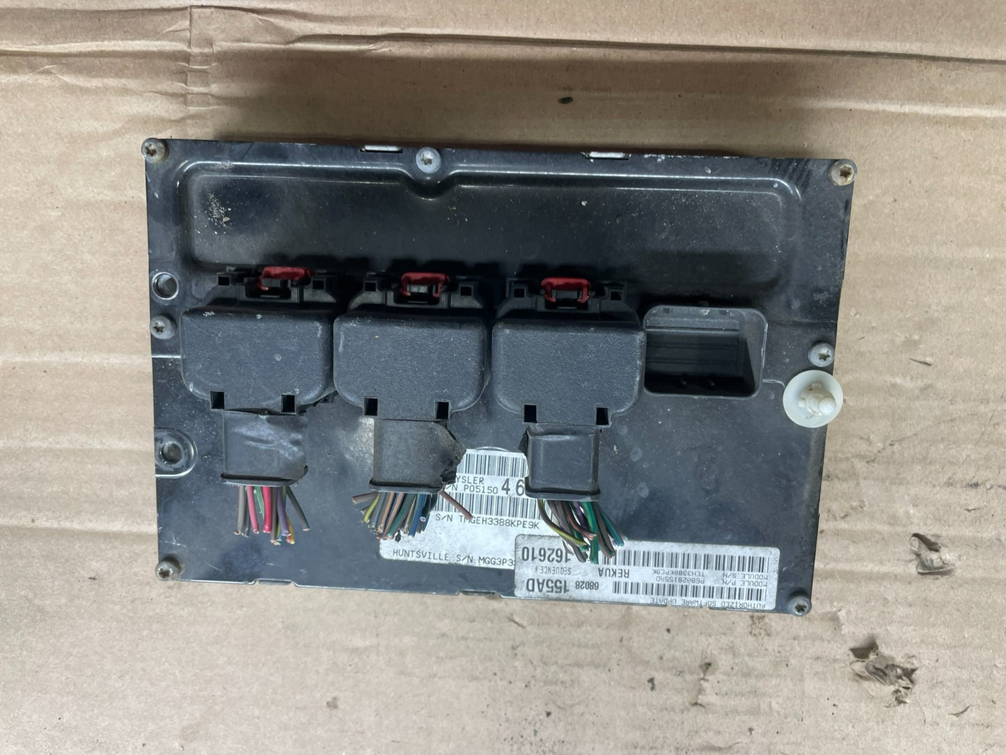 2009 to 2010 Jeep Grand Cherokee Computer Engine Control ECU ECM p7579 DG0