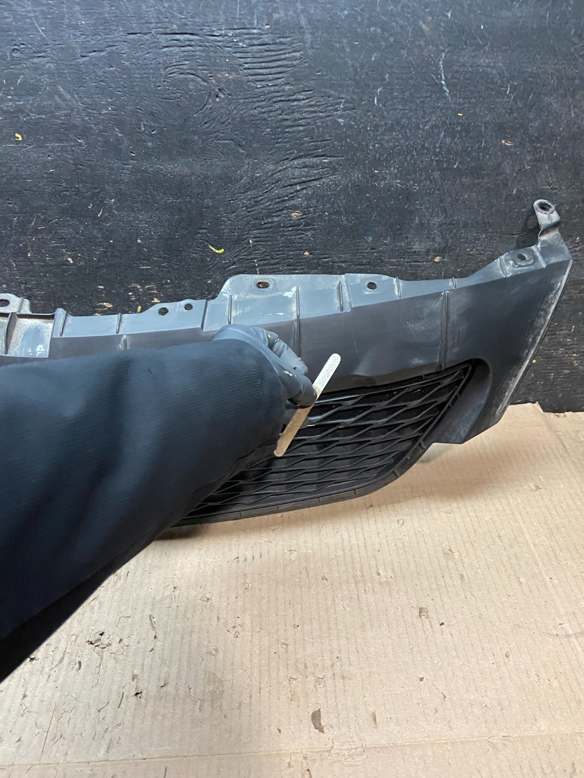2009 to 2010 Toyota Corolla Grille Grill Front Upper Bumper Black X7896 DG7