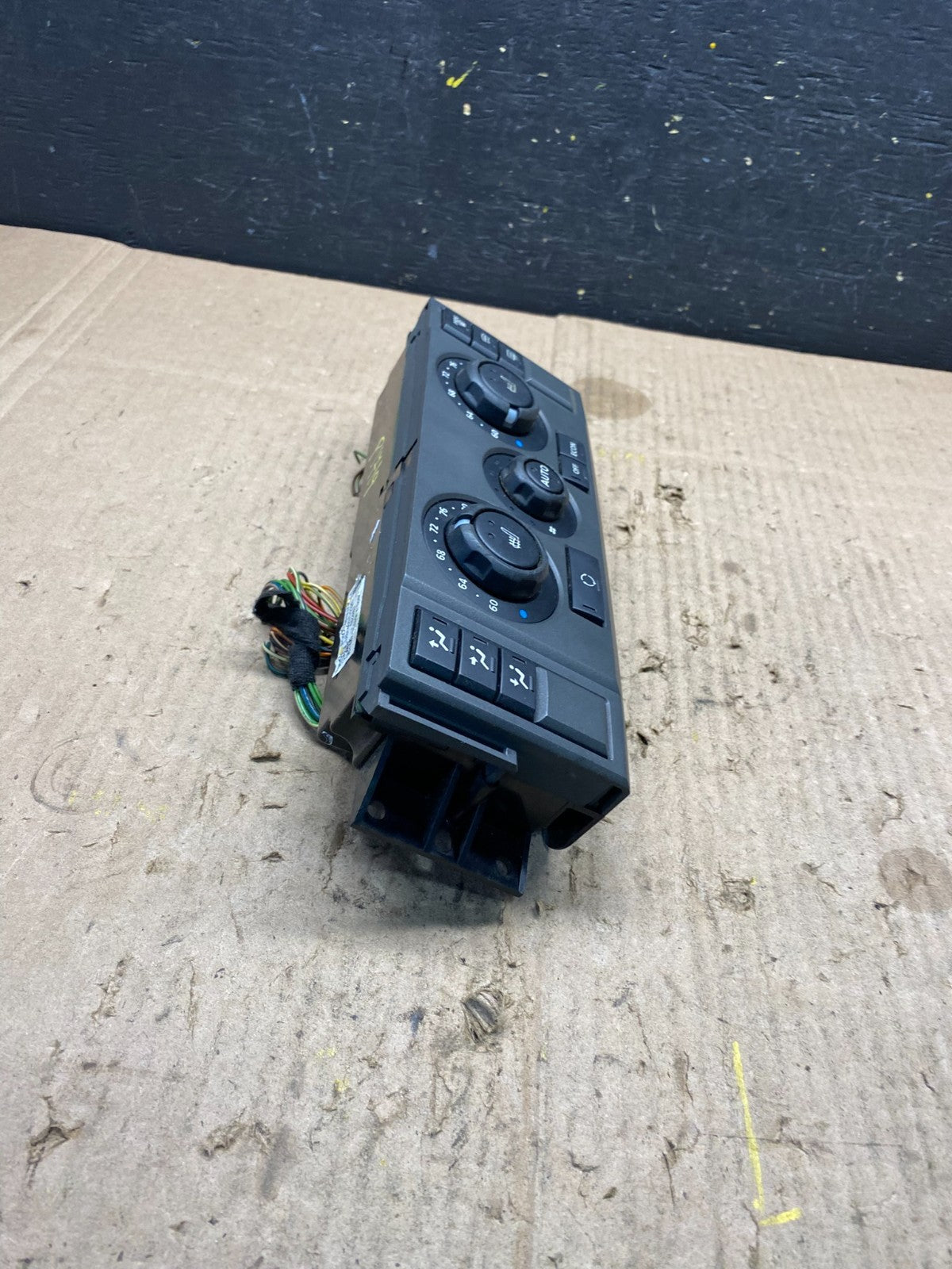 2008 to 2009 Land Rover Range LR3 AC Heater Climate Control Module p1719 DG1