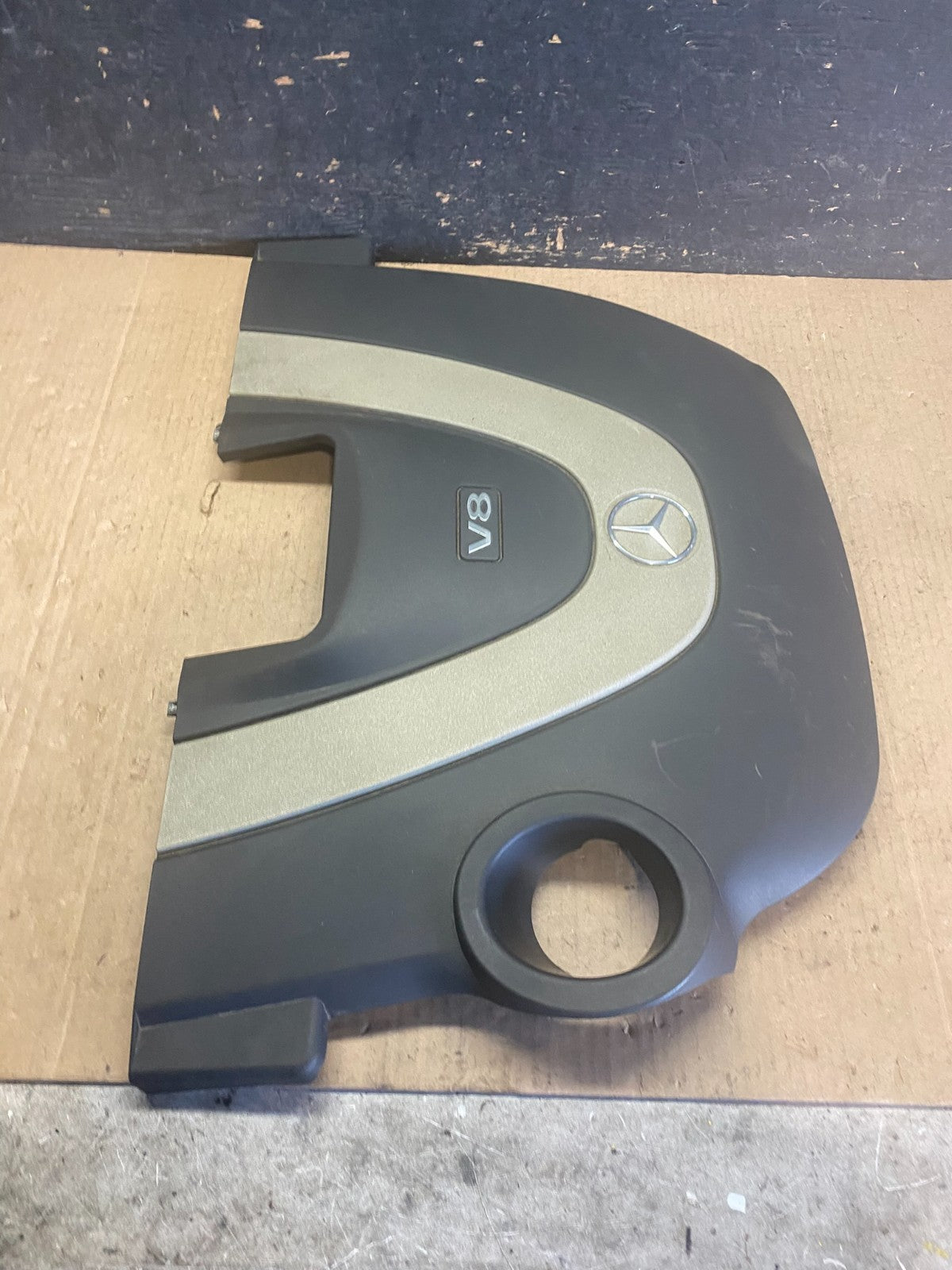 2007 to 2009 Mercedes-Benz E350 Engine Air Intake Cover Cleaner Box OEM q5834 DG3