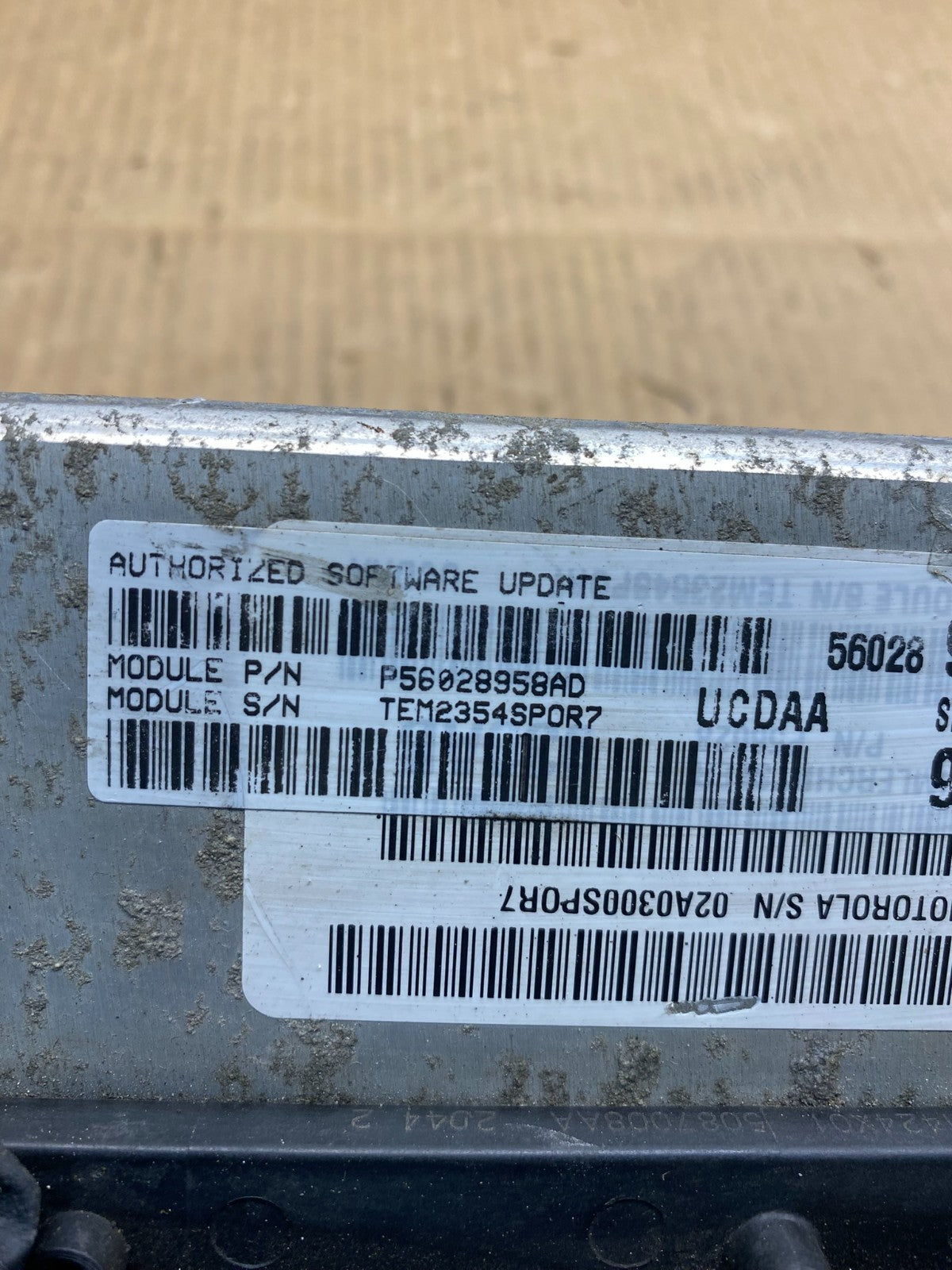 2005 Dodge Durango 5.7 Engine Contol Module Computer ECM ECU AD5107 DG2