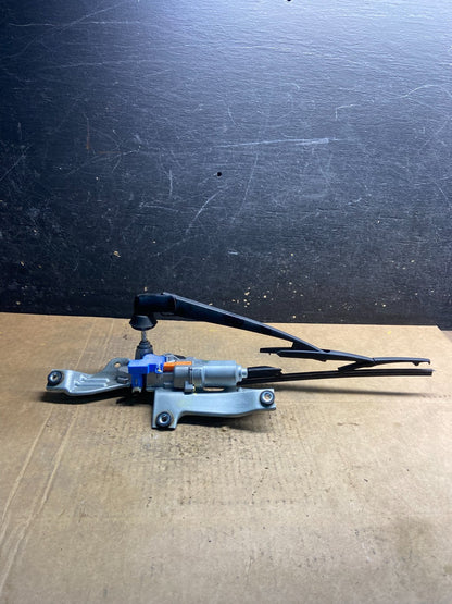 2009 to 2013 Subaru Forester Rear Windshield Washer Wiper Motor Y4616 PS1