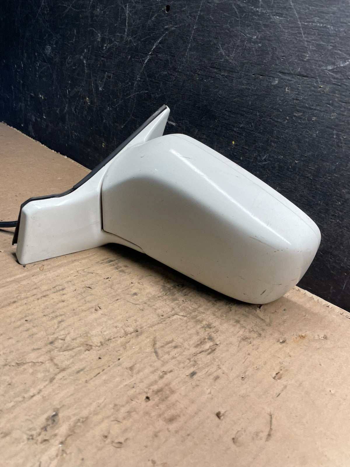 1992 to 1997 Volvo 960 Left Driver LH Side View Door Mirror T6974 DG1