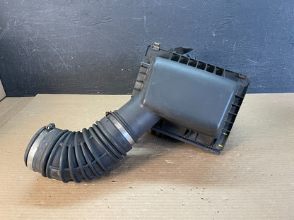 2005 to 2010 Jeep Grand Cherokee 4.7L Air Cleaner Intake Box AF3380 DG0
