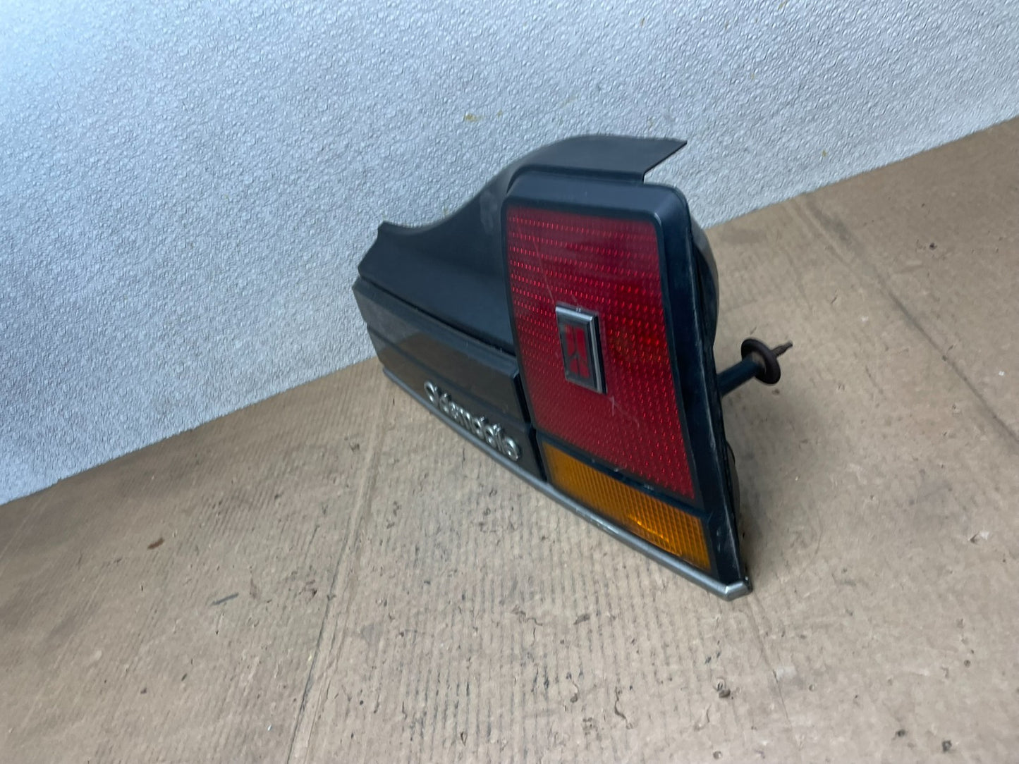1987 1988 Oldsmobile Calais Right Passenger Side Tail Light AA65611