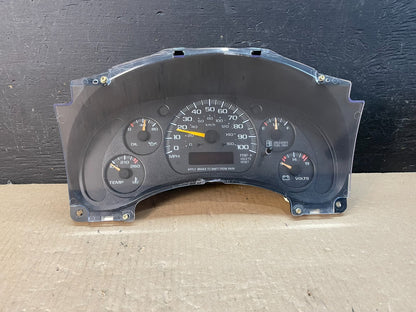 1996 to 2000 Chevrolet Express Speedometer Cluster Gauge AE3381 DG0