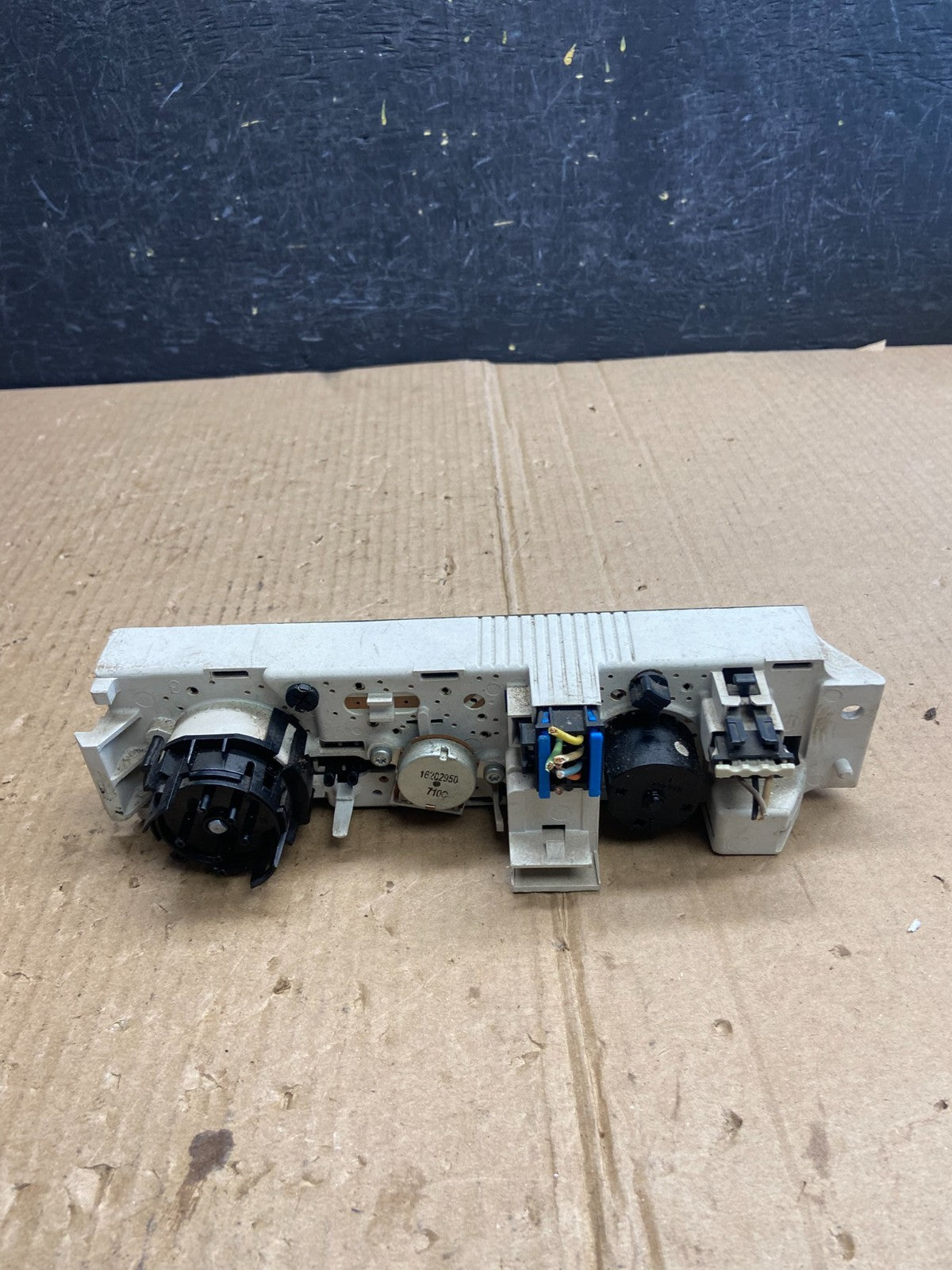 2001 - 2007 GMC Chevrolet Express 1500 Climate Control A/C ae3893 DG3